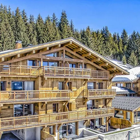 4 Pieces Aux Saisies Avec Spa, Parking, Accessible Pmr - Fr-1-810-4 Apartment *